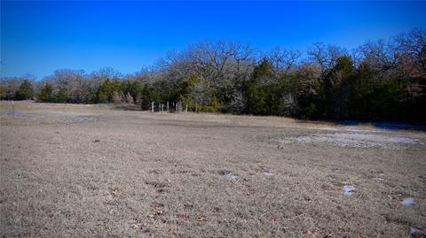 2059 Orchard Rd, Bowie, TX 76230 photo 16