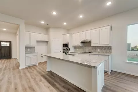 133 Chester Rd, Springtown, TX 76082 photo 14