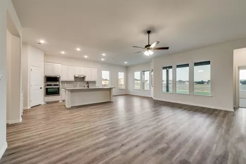 133 Chester Rd, Springtown, TX 76082 photo 13
