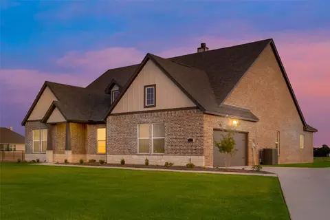 133 Chester Rd, Springtown, TX 76082 photo 3