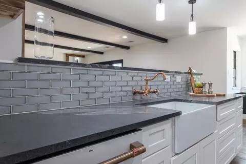 4505 Raintree Ct, Fort Worth, TX 76103