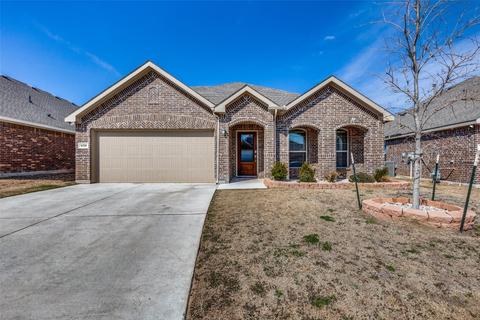 6136 Fall Creek Ln, Fort Worth, TX 76123