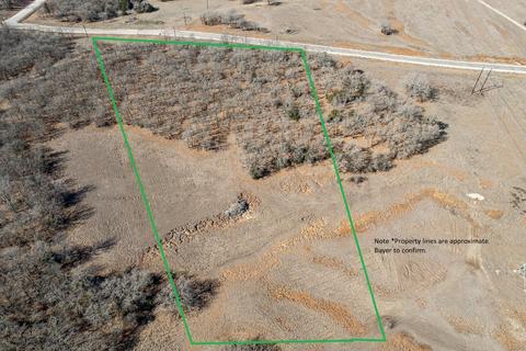 270 Rolling Ranch Blvd, Alvord, TX 76225
