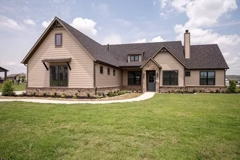 185 Stockton Dr, Van Alstyne, TX 75495