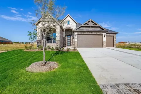 4625 Nomad, Midlothian, TX 76065