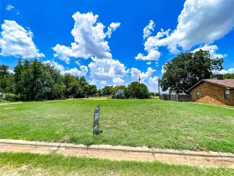 110 Avenue J E, Haskell, TX 79521 photo 3