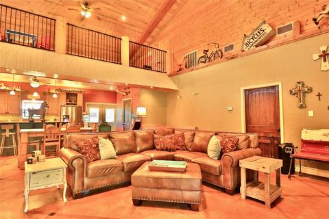 367 Keyes Rd, Sunset, TX 76270 photo 6