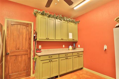 367 Keyes Rd, Sunset, TX 76270 photo 14