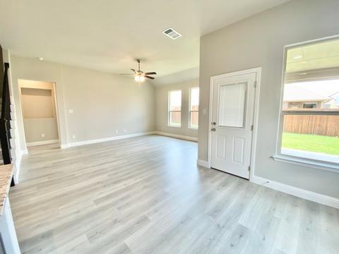 2240 Knightsgate Rd, Argyle, TX 76226 photo 9