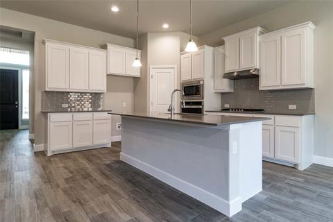 2240 Knightsgate Rd, Argyle, TX 76226 photo 3