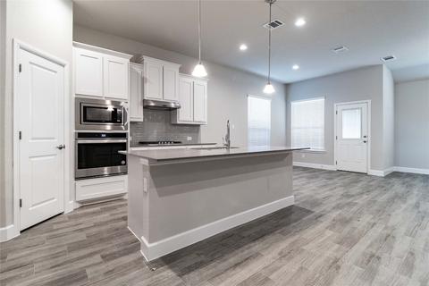 2240 Knightsgate Rd, Argyle, TX 76226 photo 4