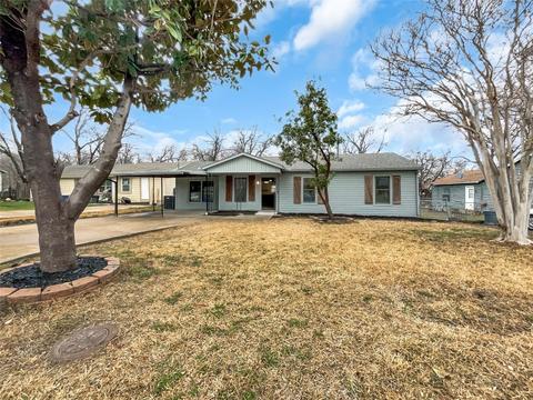 7824 Longfield Dr, White Settlement, TX 76108