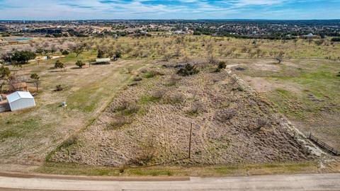 5100 Hells Gate Loop, Strawn, TX 76475 photo 2