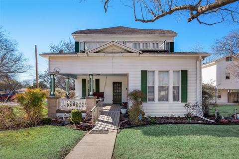 301 W University Ave, Waxahachie, TX 75165