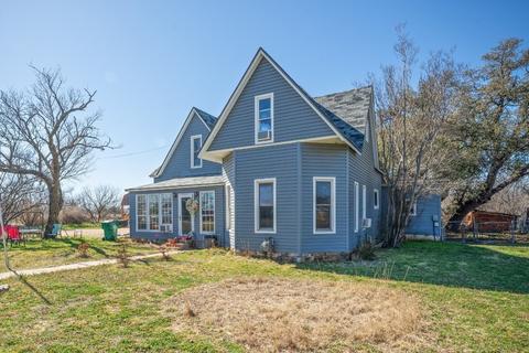 500 S 8th St, Santa Anna, TX 76878