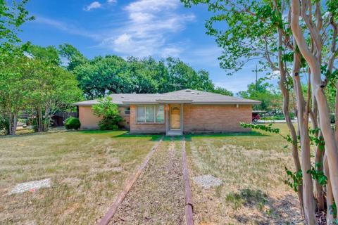 1212 W Murphy Rd, Colleyville, TX 76034