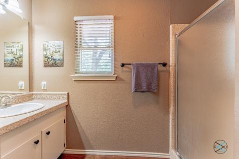 1310 Bora Bora St, Tool, TX 75143 photo 13