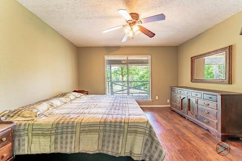 1310 Bora Bora St, Tool, TX 75143 photo 8