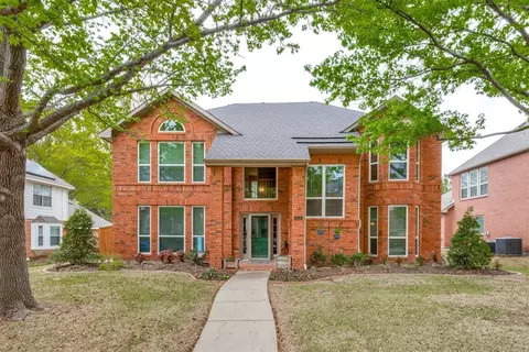 612 Forest Bend Dr, Plano, TX 75025