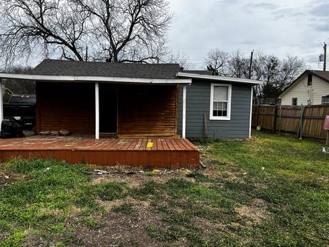 313 Huron St, Cleburne, TX 76031 photo 21
