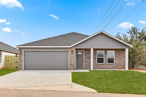 2723 Beechwood St, Granbury, TX 76048