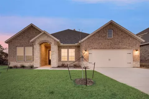 1708 Surrey Ct, Weatherford, TX 76087