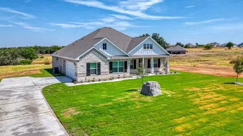 114 Kathy Stephens Ave, Springtown, TX 76082