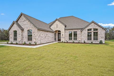 3800 Veal Station Rd, Weatherford, TX 76085
