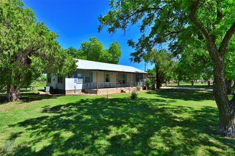 321 2nd St, Novice, TX 79538