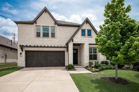 17346 Yellow Bells Dr, Dallas, TX 75252