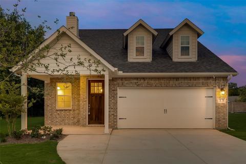 13 Dobbins Xing, Corsicana, TX 75110