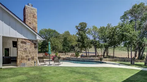 102 Silver Leaf Dr, Sunset, TX 76270 photo 37