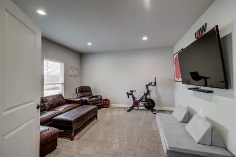 102 Silver Leaf Dr, Sunset, TX 76270 photo 18