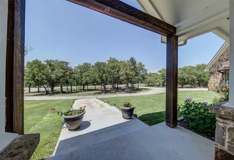 102 Silver Leaf Dr, Sunset, TX 76270 photo 6