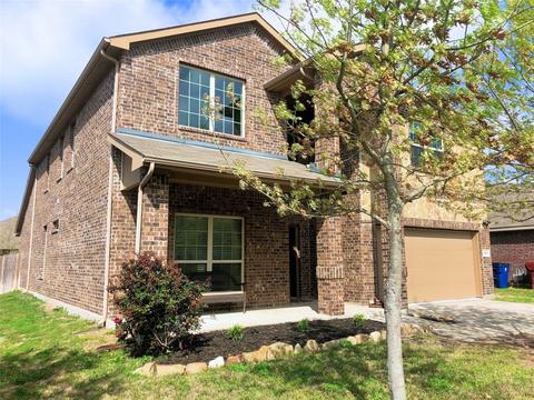 1520 Stanford Dr, Van Alstyne, TX 75495