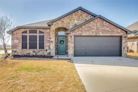 901 Jodie Dr, Weatherford, TX 76087