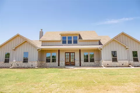 209 Constitution Ct, Weatherford, TX 76088