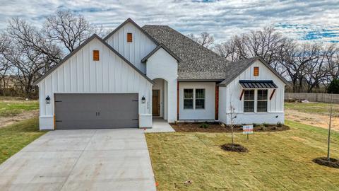 224 Belmont Dr, Willow Park, TX 76087
