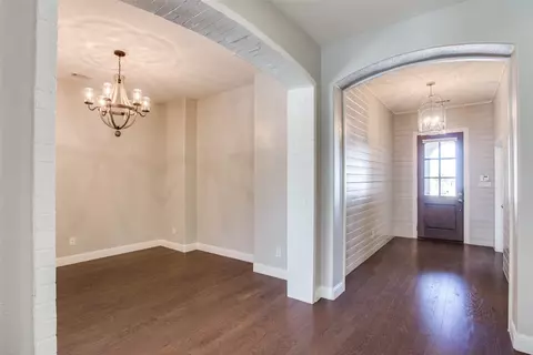 301 Bluffside Trl, Benbrook, TX 76126 photo 7