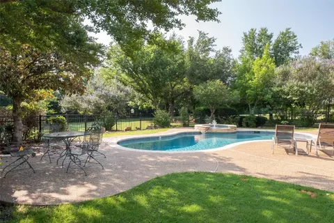 232 Estelle Ln, Lucas, TX 75002