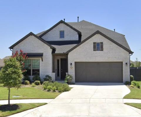 5100 Shallow Pond Dr, Aubrey, TX 76227