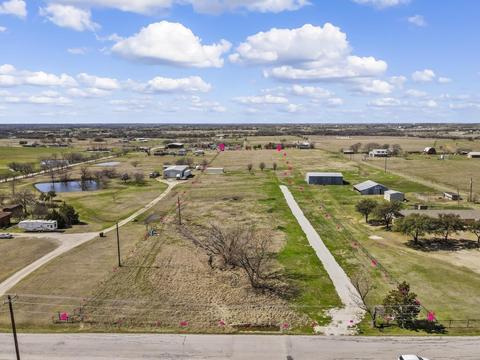 5756 Florance Rd, Justin, TX 76247