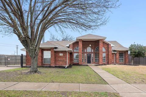 5910 Canterbury Dr, Rowlett, TX 75089