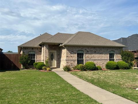538 Oakridge Dr, Greenville, TX 75402