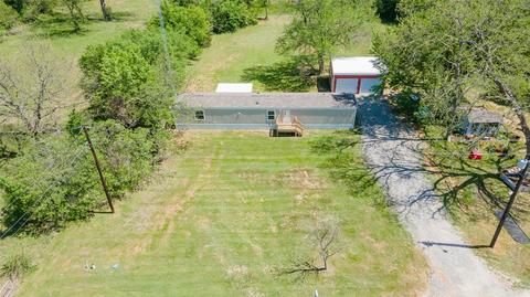 387 Lil Arkansas Rd, Bells, TX 75414