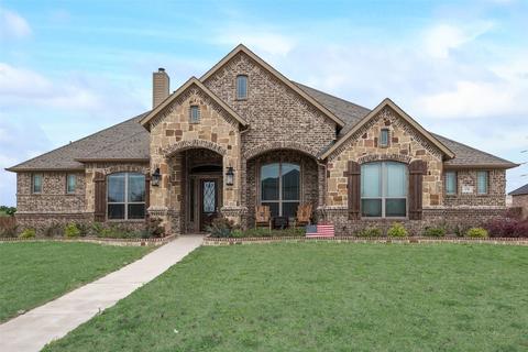 176 Sapphire Ln, Waxahachie, TX 75165