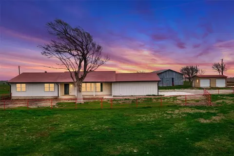 5122 Fm 1722, Ennis, TX 75119