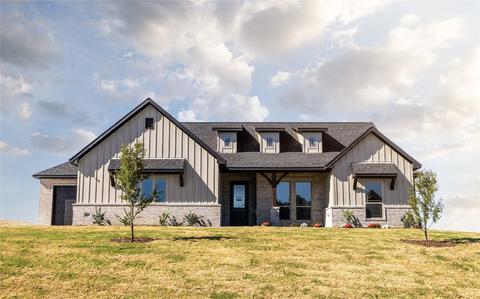 401 Oak Meadow Ln, Weatherford, TX 76085