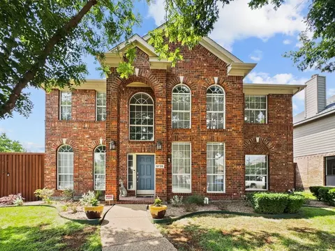 5735 Woodmoss Ln, The Colony, TX 75056