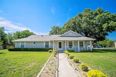 402 Hovey St, Bridgeport, TX 76426